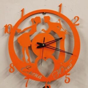 Lovers wall clock unique design